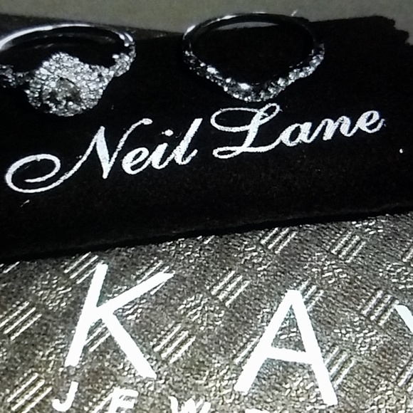 Wedding Ring Set - Picture 1 of 3